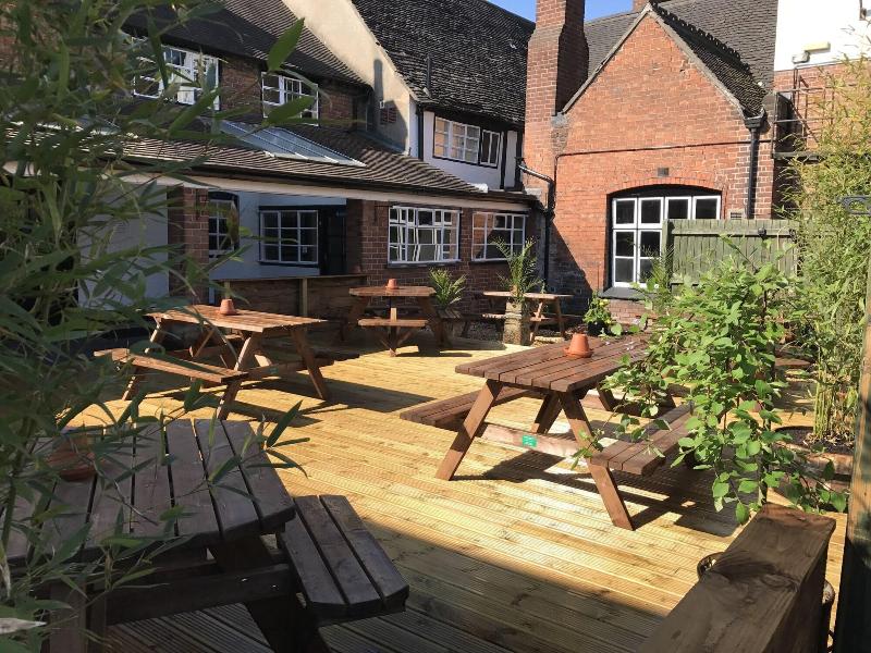 The Kings Arms Hotel - Teras