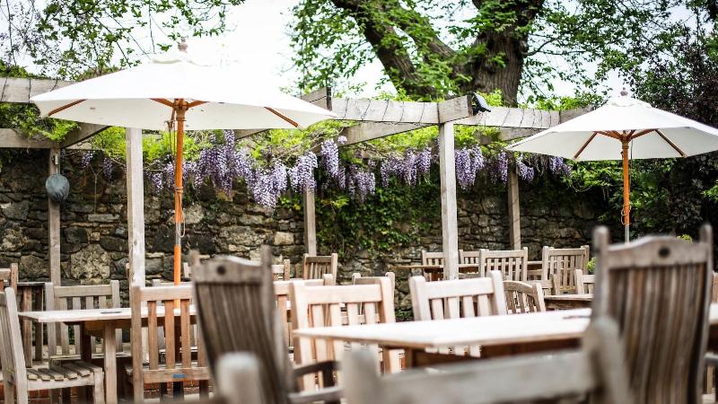 The Angel Inn - Genel