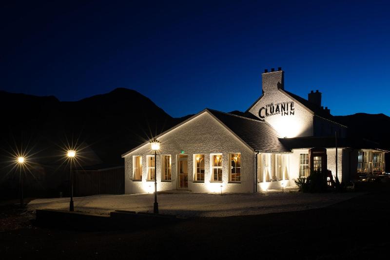Cluanie Inn - Genel