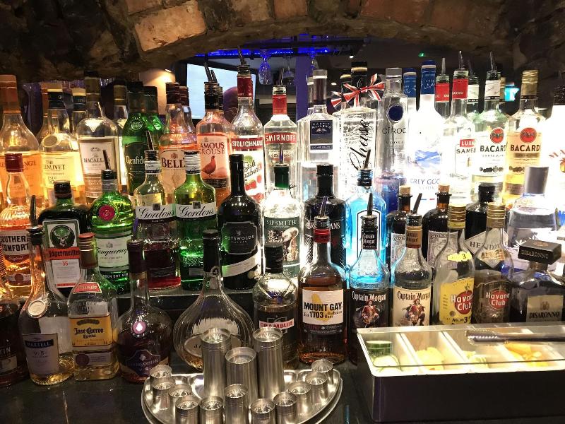 Deddington Arms - Bar