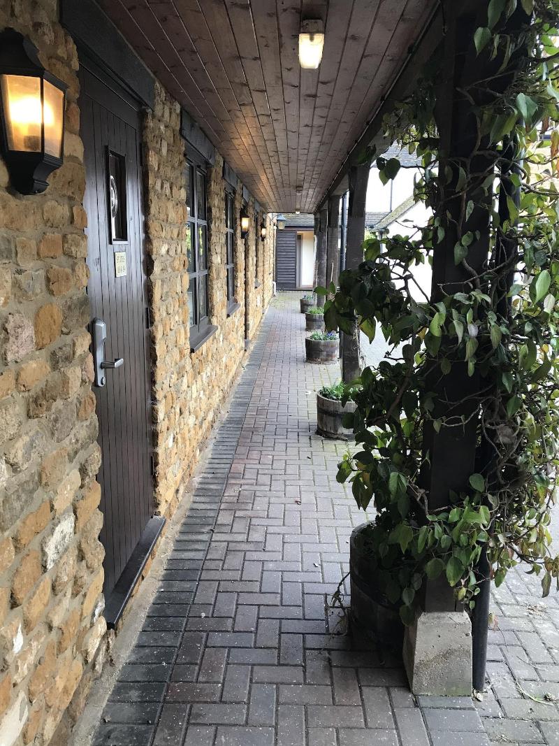 Deddington Arms - Genel