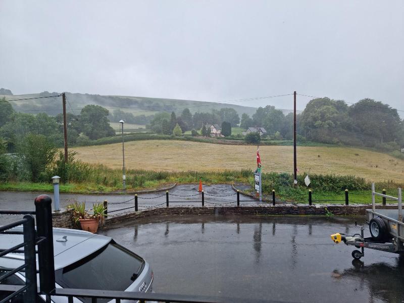 Castle Lodge B&B - Genel