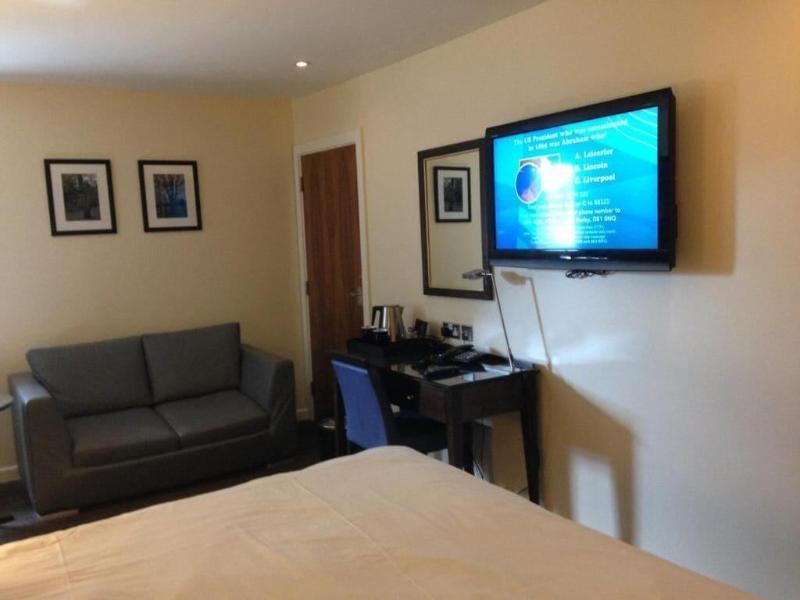 The Bridge Hotel - Oda