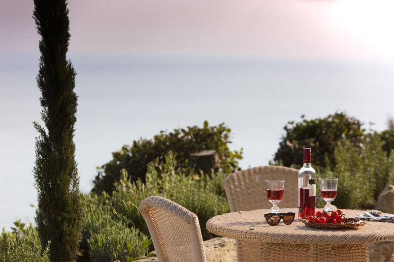 The Royal Hotel - Teras