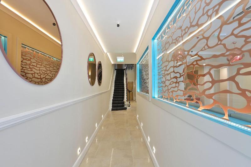 Park Avenue J Hotel London Hyde Park - Lobi