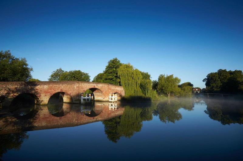 The Great House At Sonning - Genel