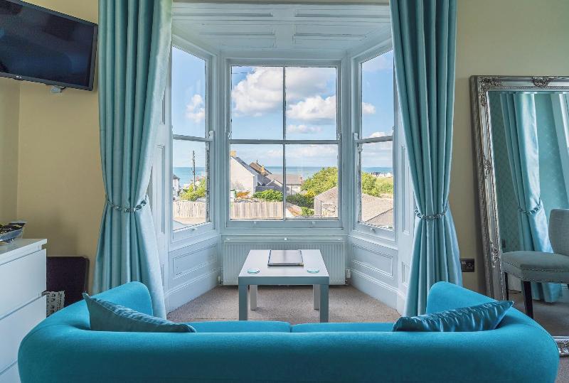 Highcliffe Hotel - Oda
