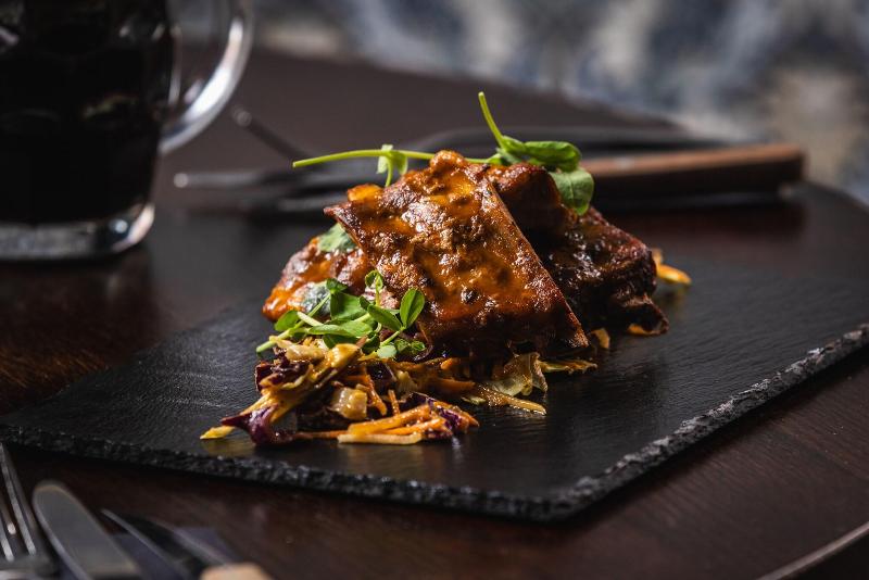 The Pied Bull - Restoran