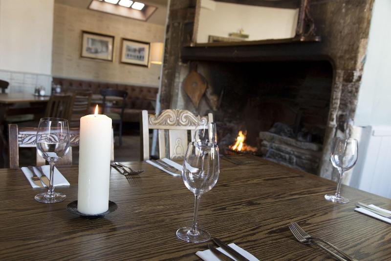 Red Lion - B&B - Restoran