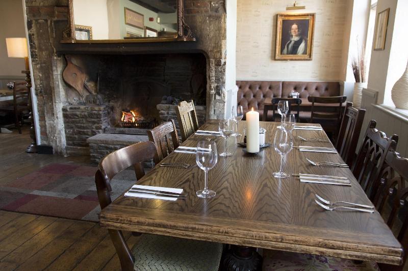 Red Lion - B&B - Restoran