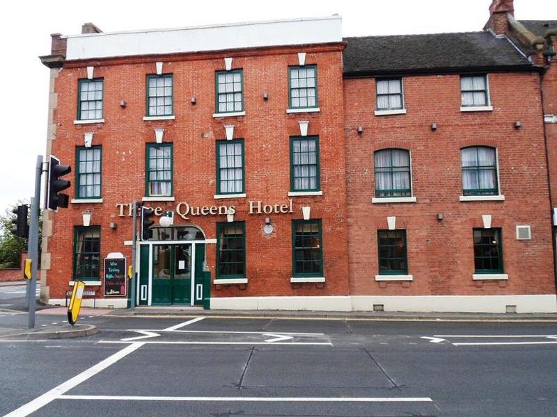 Three Queens Hotel - Genel