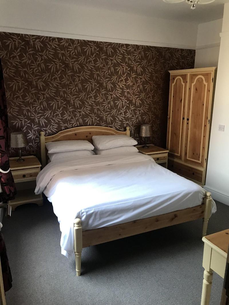 Three Queens Hotel - Oda