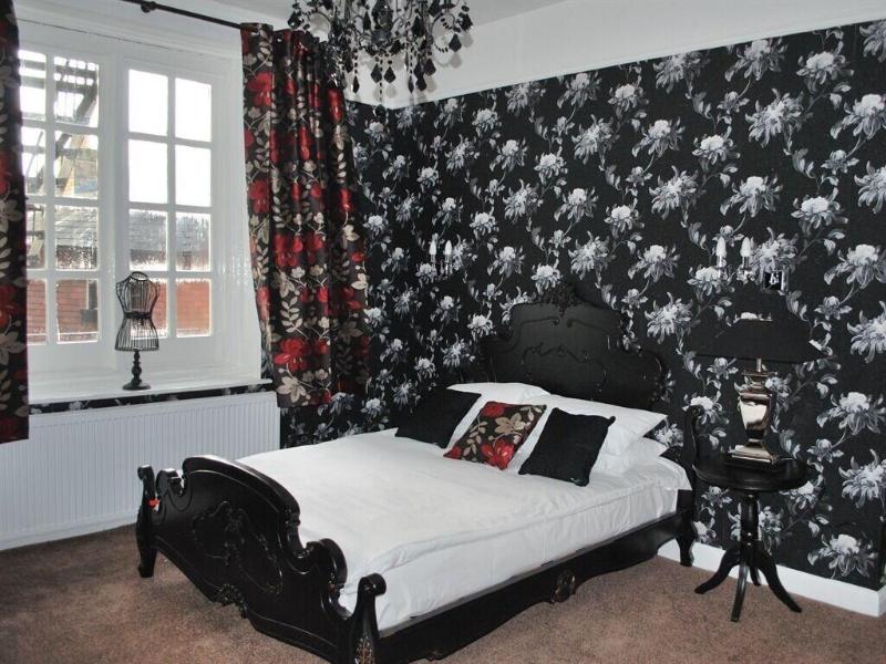 The George Hotel - Genel