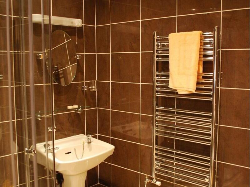 The George Hotel - Genel