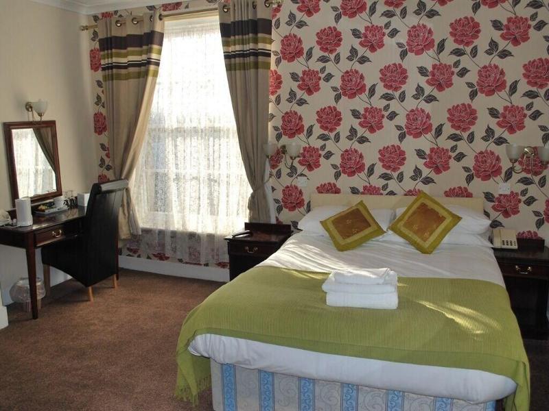 The George Hotel - Genel