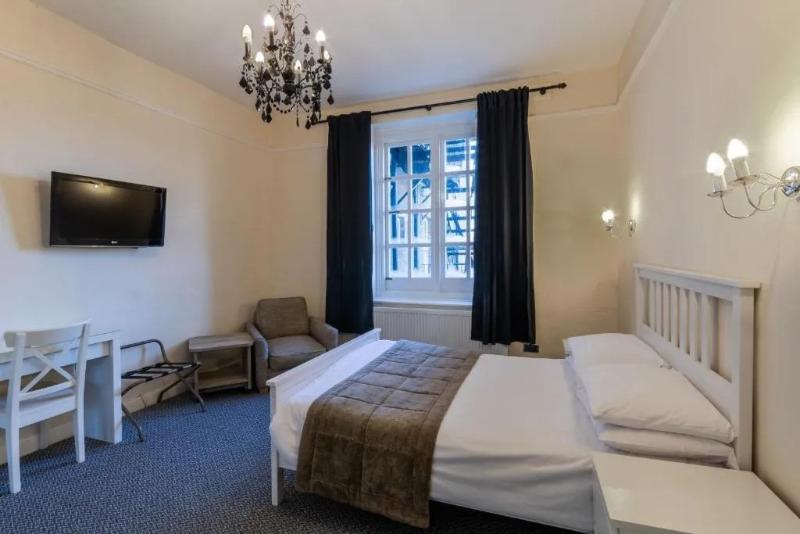 The George Hotel - Oda