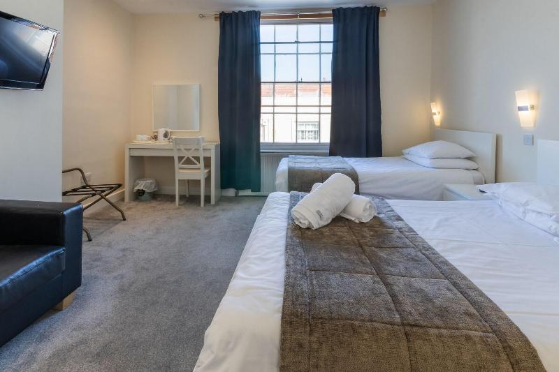 The George Hotel - Oda