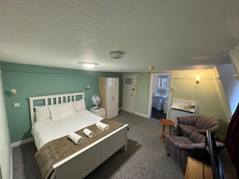 The George Hotel - Oda