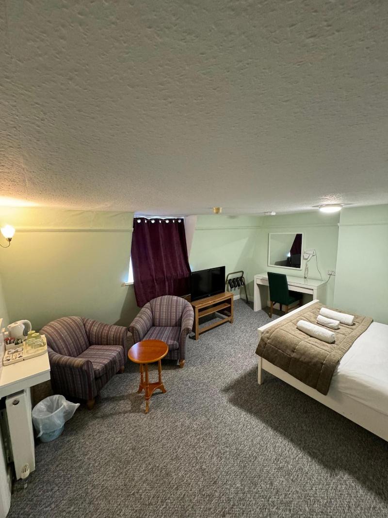The George Hotel - Oda