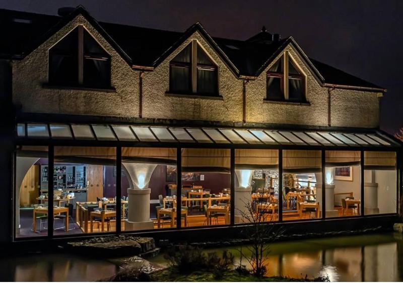 Tebay Services Hotel - Restoran