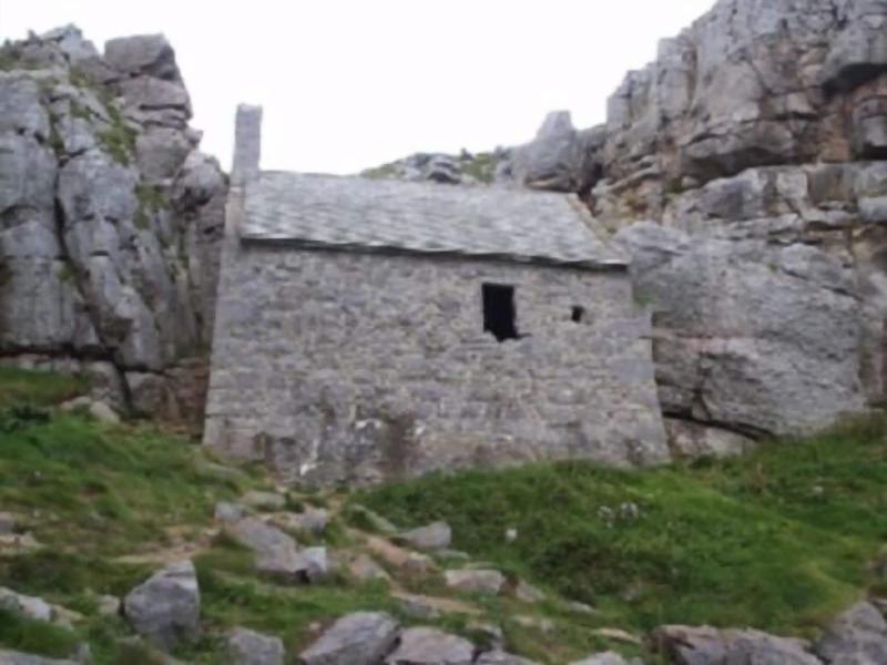 Portclew House - Genel