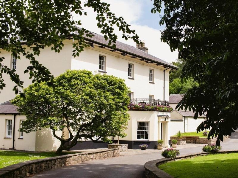 Portclew House - Genel