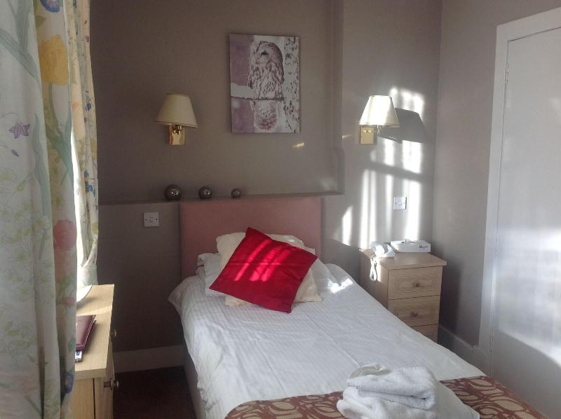 George Hotel - Oda