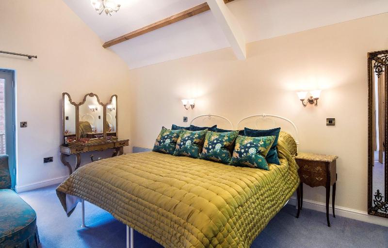 Pale Hall Hotel - Oda