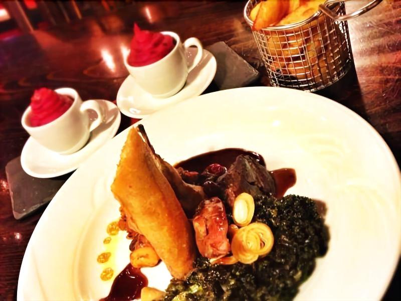 The Hand At Llanarmon - Restoran