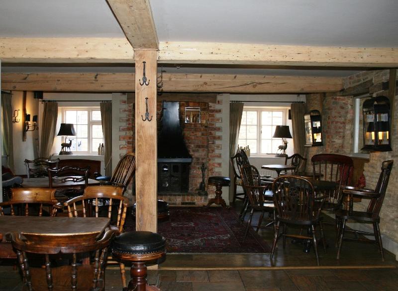 Queens Head Inn - Bar