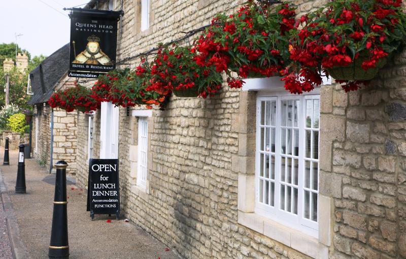 Queens Head Inn - Genel