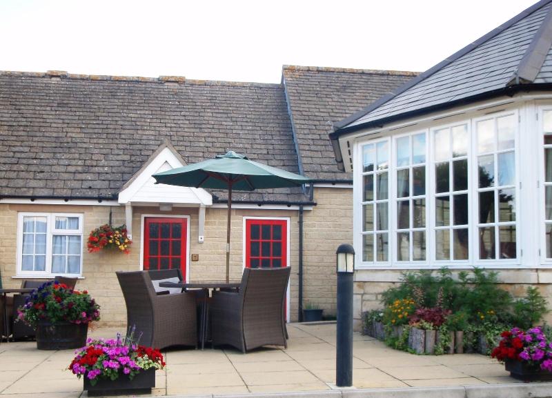 Queens Head Inn - Genel