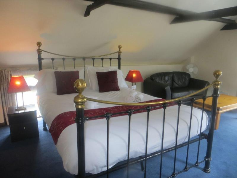 The George And Dragon Inn - Oda