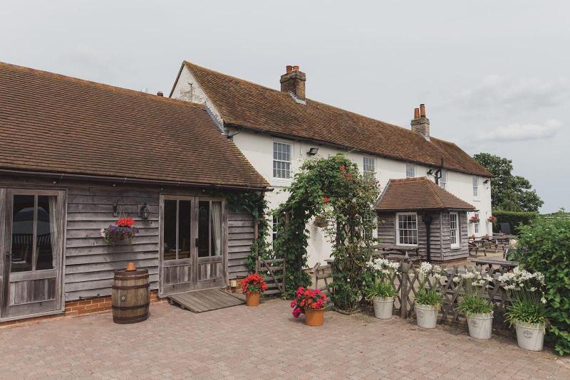 The Ferry House Inn - Genel
