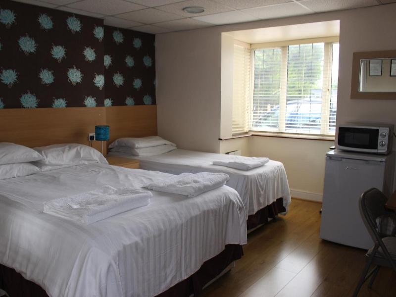 Debden Guest House - Oda