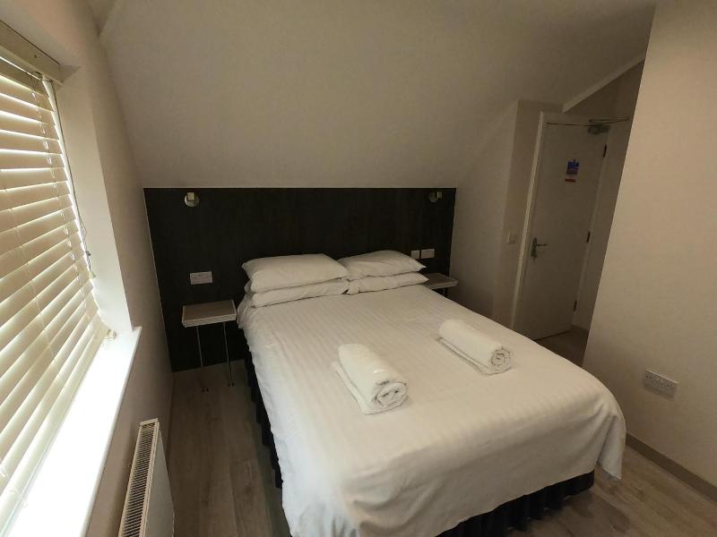 Debden Guest House - Oda
