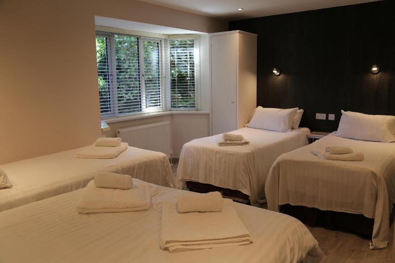 Debden Guest House - Oda