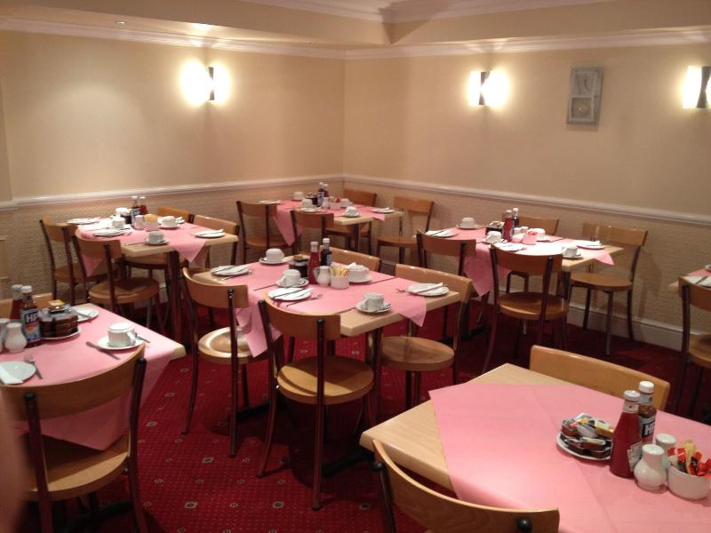 Balmoral House Hotel - Restoran