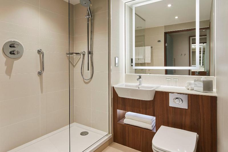 Courtyard By Marriott London City Airport - Oda