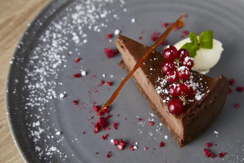 Courtyard By Marriott London City Airport - Restoran
