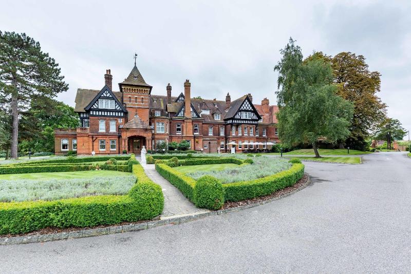 Woodlands Park Hotel - Genel