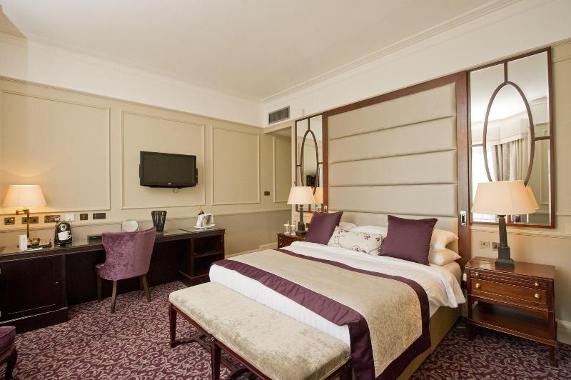 Woodlands Park Hotel - Oda