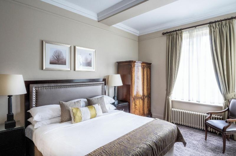 Woodlands Park Hotel - Oda
