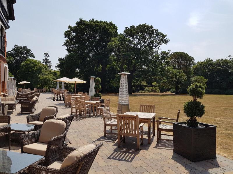 Woodlands Park Hotel - Teras