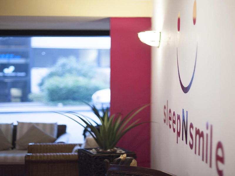 Stargaze Home Hotel - Lobi