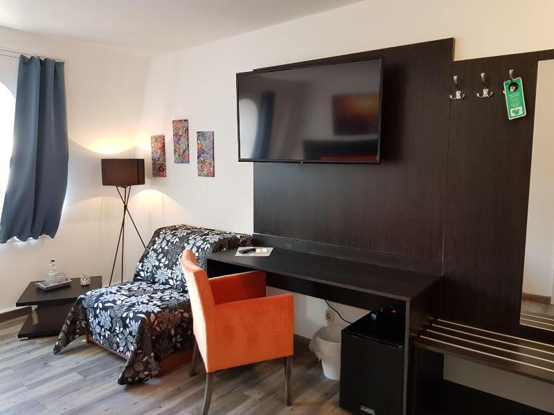 Hotel Stadt Milin - Oda