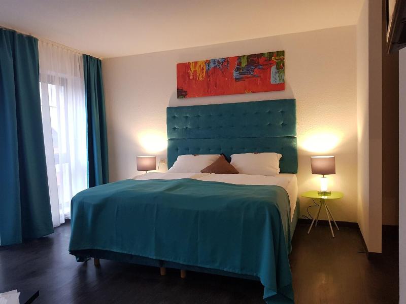 Hotel Stadt Milin - Oda
