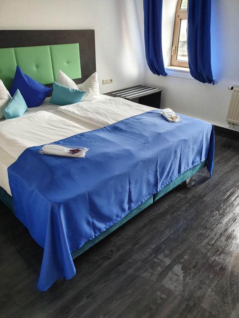 Hotel Stadt Milin - Oda
