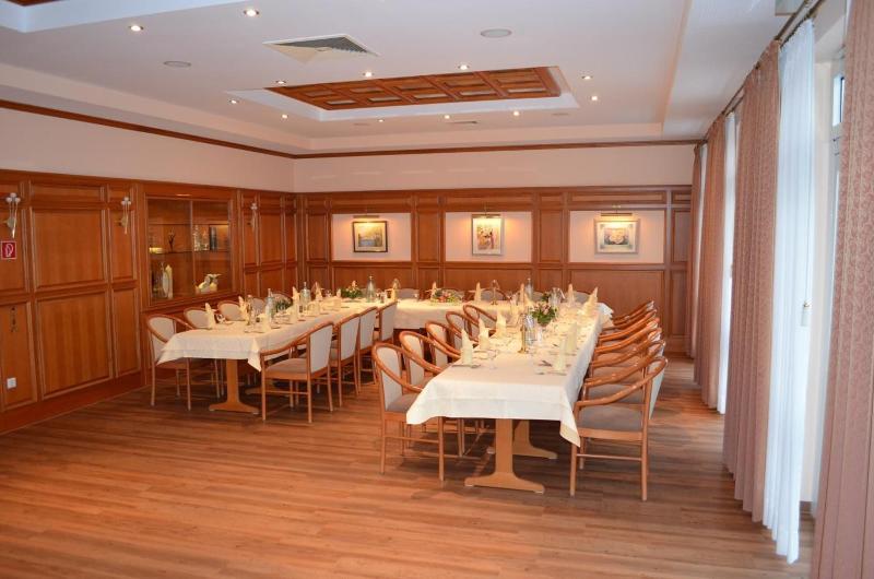 Hotel Restaurant Am Park - Restoran