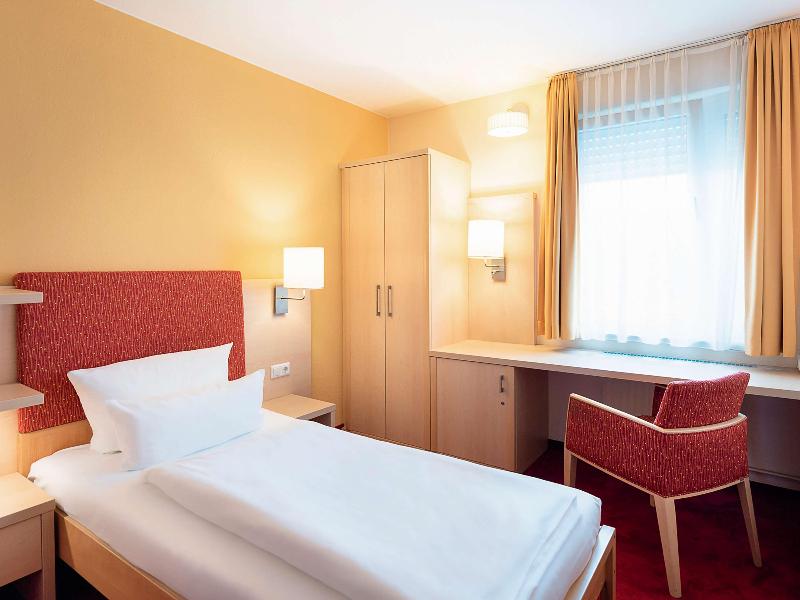 ibis Styles Darmstadt - Oda